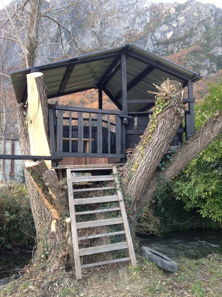Hostal Chateau Serre Barbier