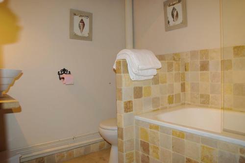 Hostal Le Moulin Du Bas Pes�