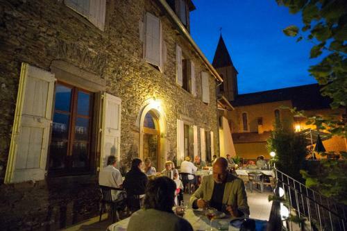Hotel Logis Hostellerie Des Lauriers