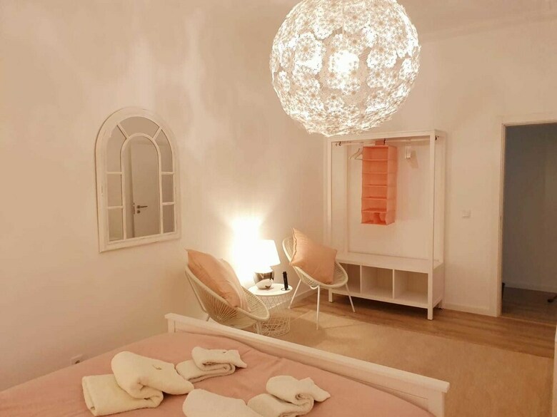 Hotel Lisbon Chile Out Rooms By Host-point
