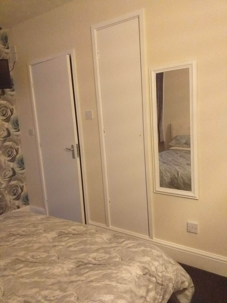Bed & Breakfast The Clevedon Hotel