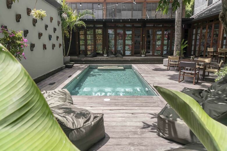 Hostal Socialista Lifestyle Hostel
