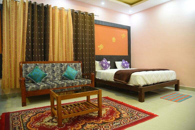 Hotel Grand Jp Inn