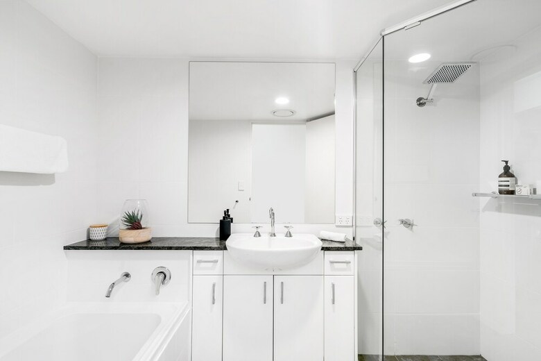 Apartment 2 Surfside