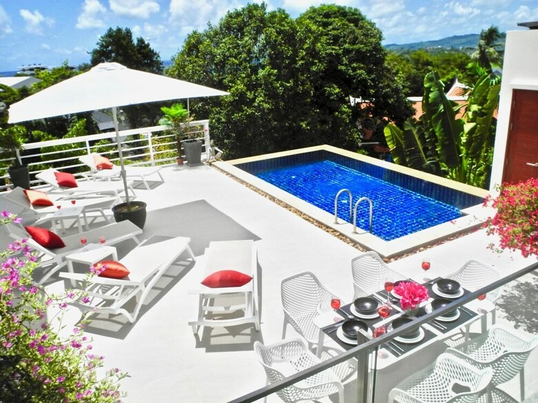 Stunning Private Pool Seaview Villa In Kata