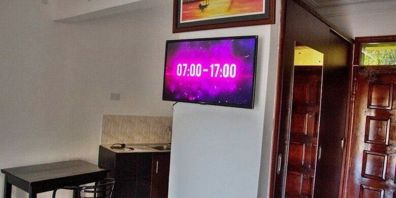 Hotel Source Of The Nile Suites