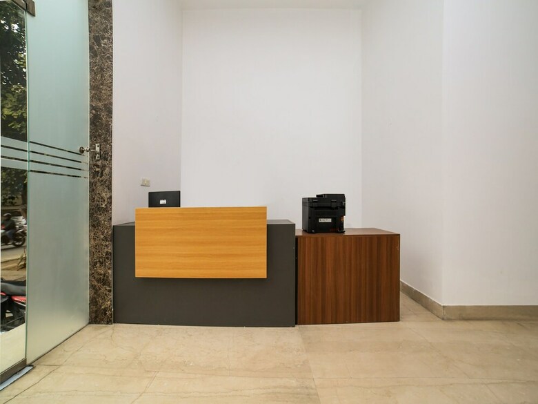 Hotel Collection O 30072 Greater Kailash