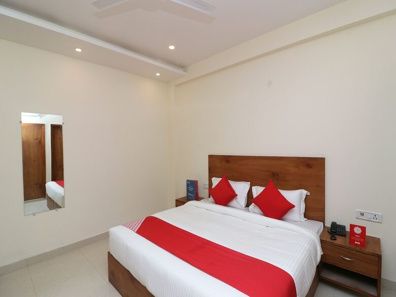 Hotel Oyo 29181 Delight Deluxe