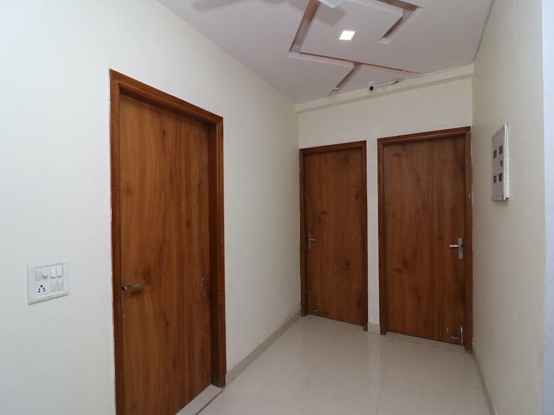Hotel Oyo 29181 Delight Deluxe