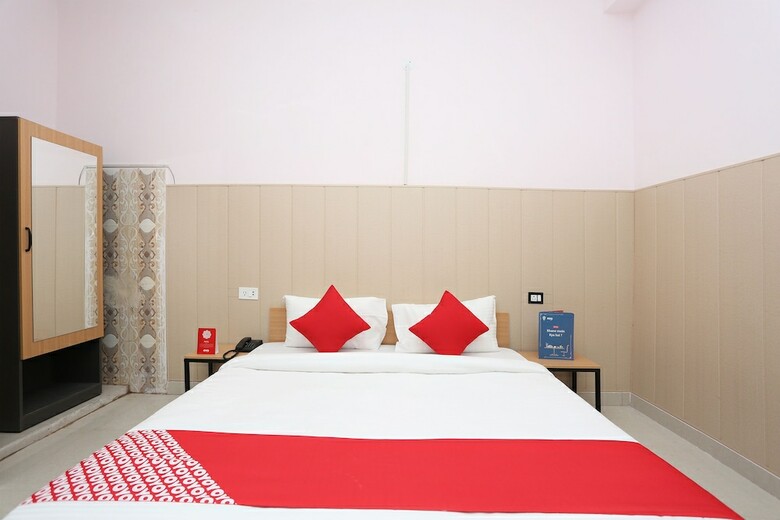 Hotel Oyo Flagship 27685 Sector 70