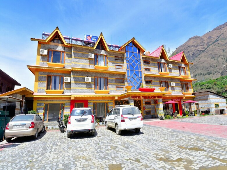 Oyo 36558 Hotel Raxit Inn