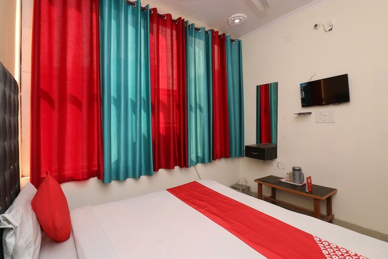 Hotel Oyo 26730 Grandstay