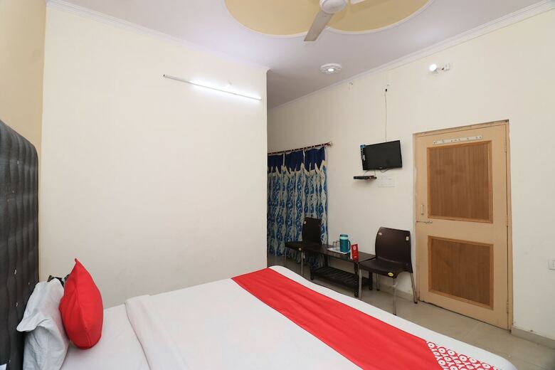Hotel Oyo 26730 Grandstay