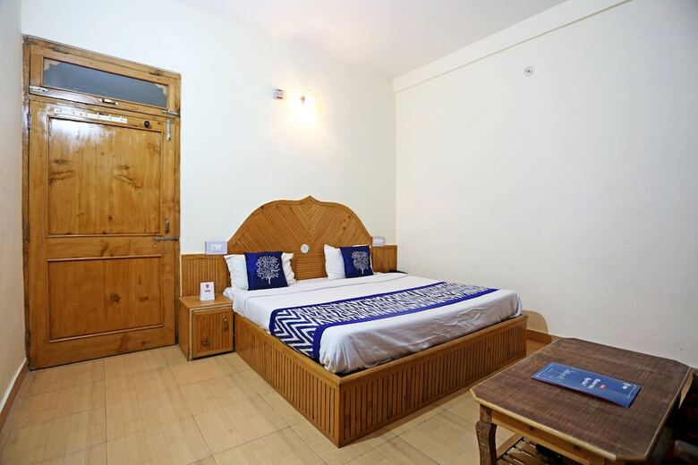Oyo 5910 Hotel Anupam