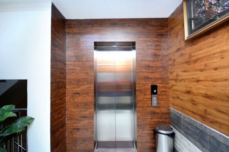 Oyo 31114 Hotel Pal Regency