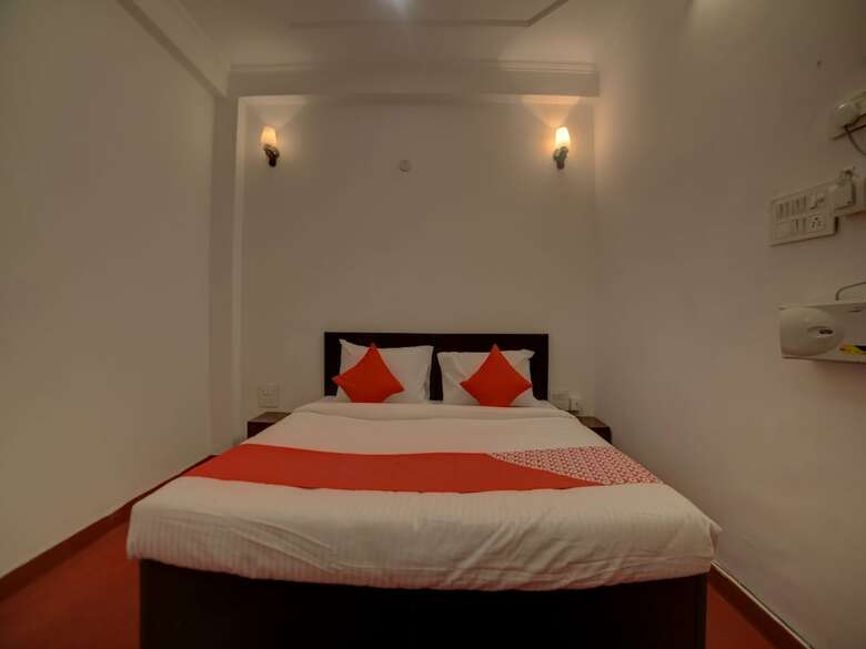 Hotel Oyo Flagship 30552 Sector 53