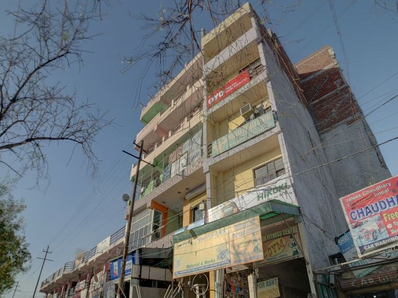 Hotel Oyo Flagship 30552 Sector 53