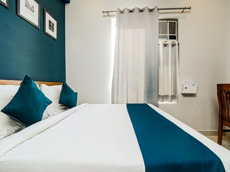Hotel Silverkey Executive Stays 19653 Star Mall