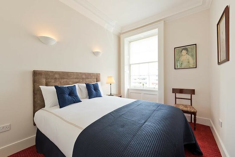 Aparthotel Henrietta Suites City Centre
