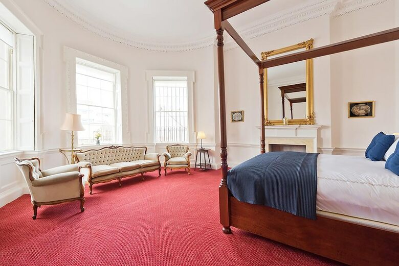 Aparthotel Henrietta Suites City Centre