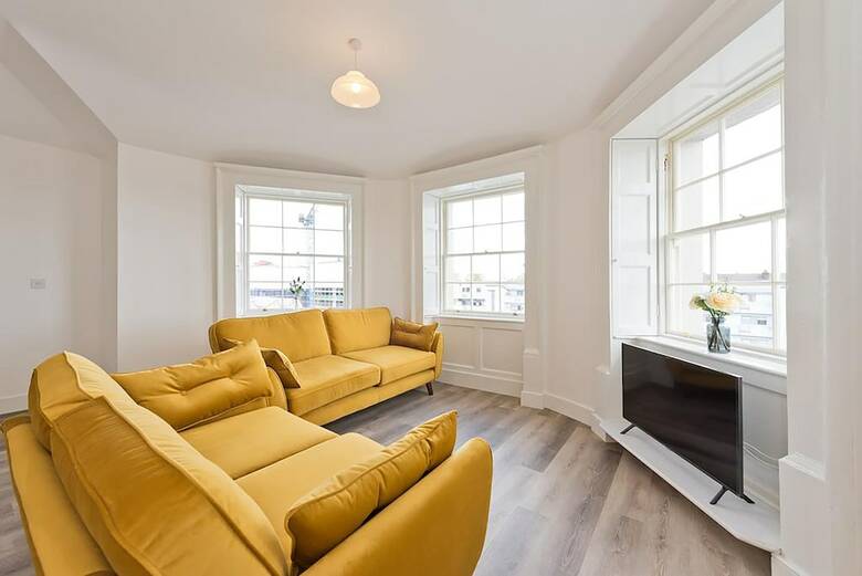 Aparthotel Henrietta Suites City Centre