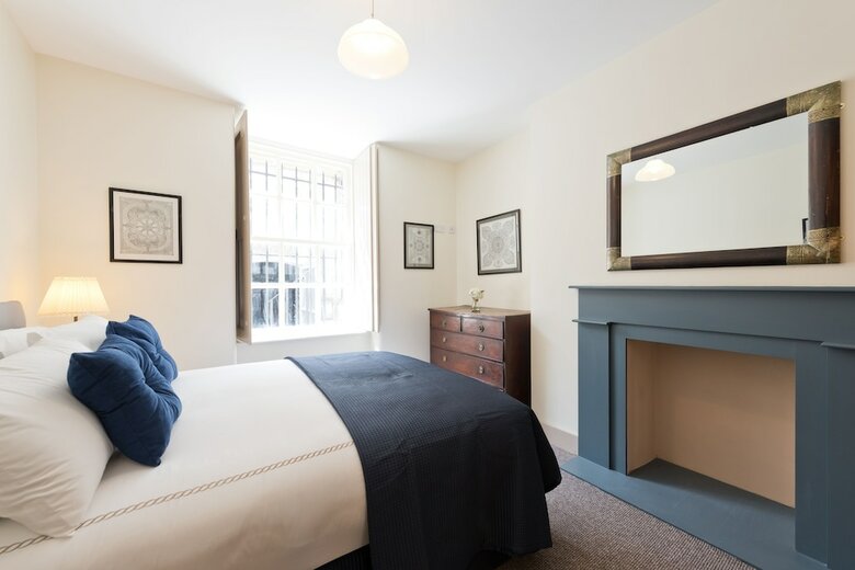 Aparthotel Henrietta Suites City Centre