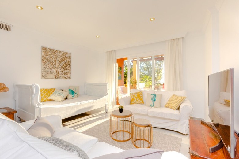 Apartamentos Oleholidays Jardines de Marbella Club