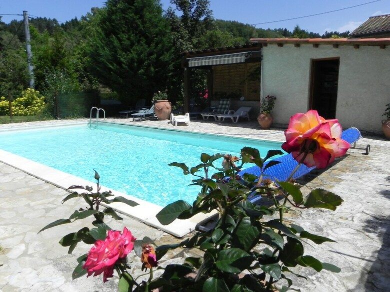 Hotel Aux Berges Du Saint Ferr�ol