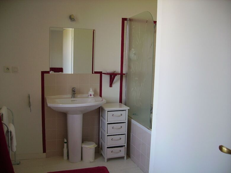 Hotel Aux Berges Du Saint Ferr�ol