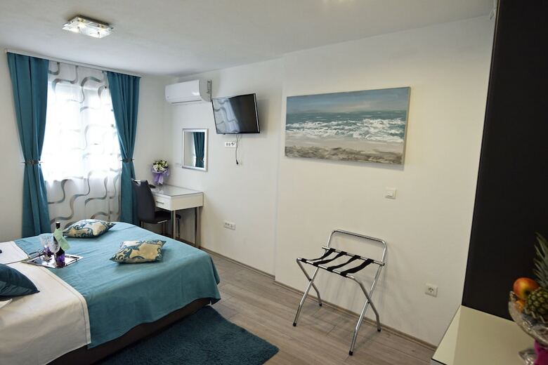 Hotel Kuzma Rooms 2