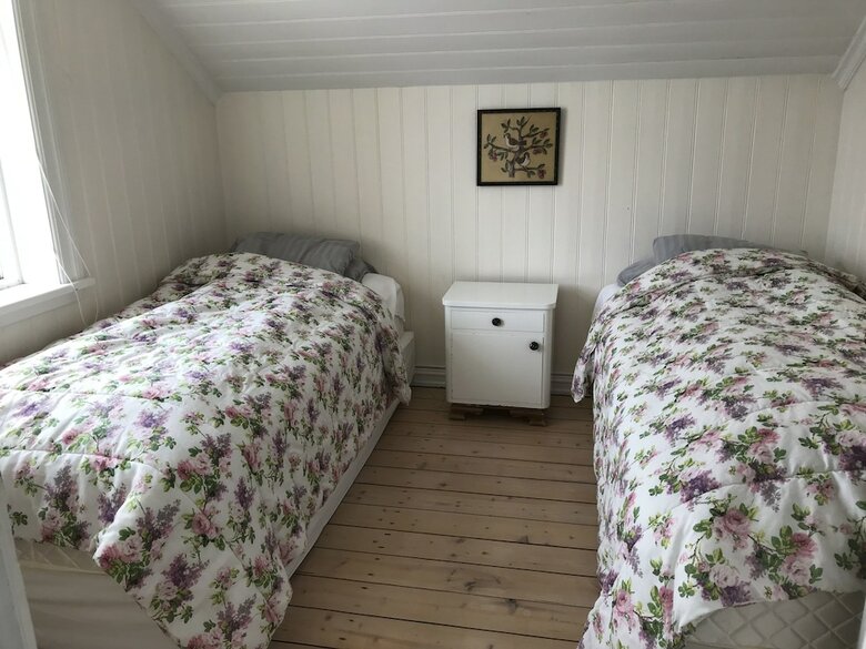 Hotel Guesthouse Steinhusid