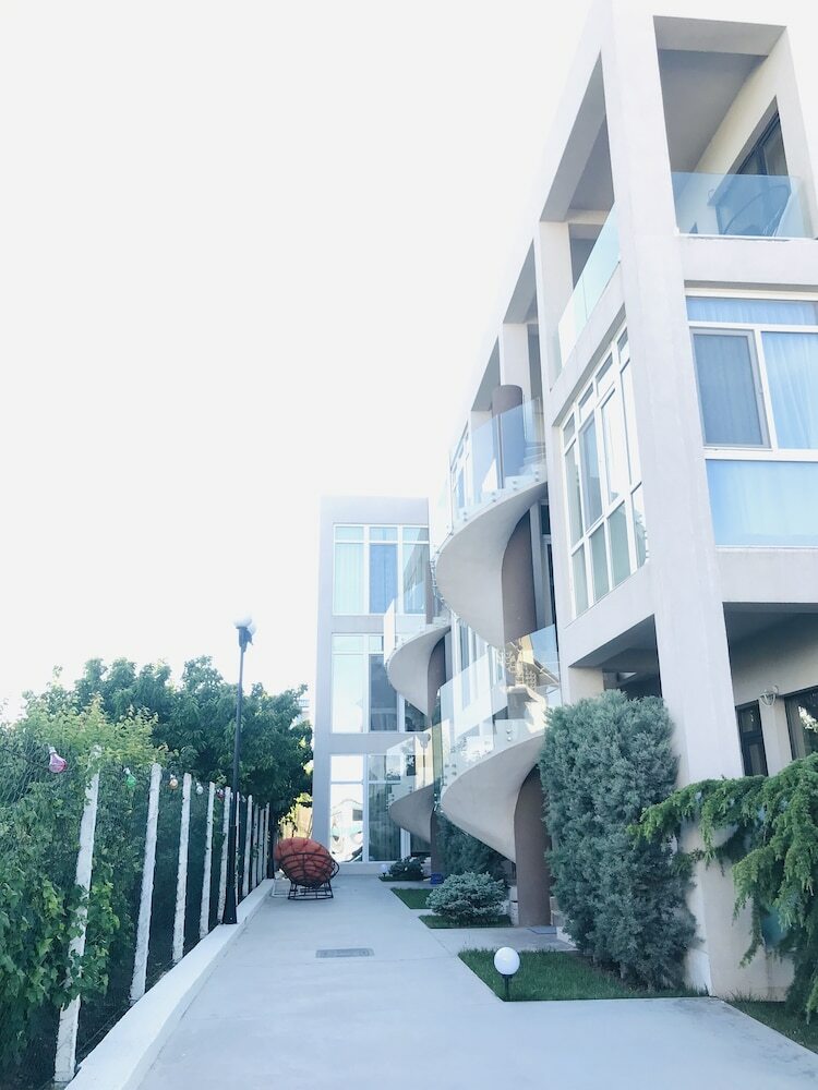Aparthotel Studio Near The Beach