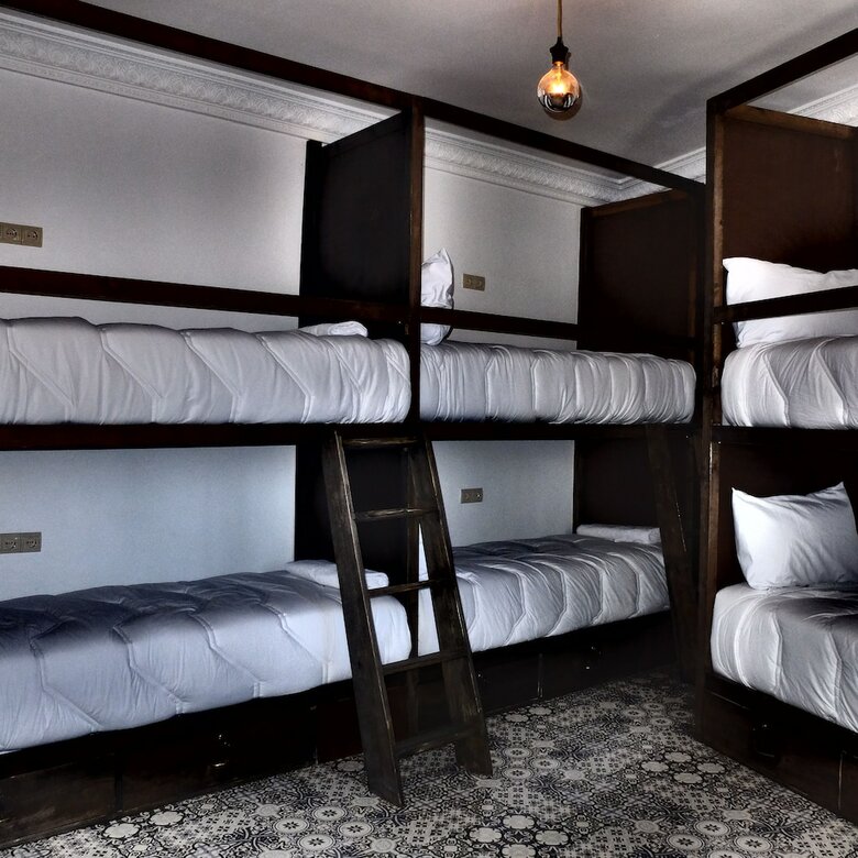 Hotel Cine House