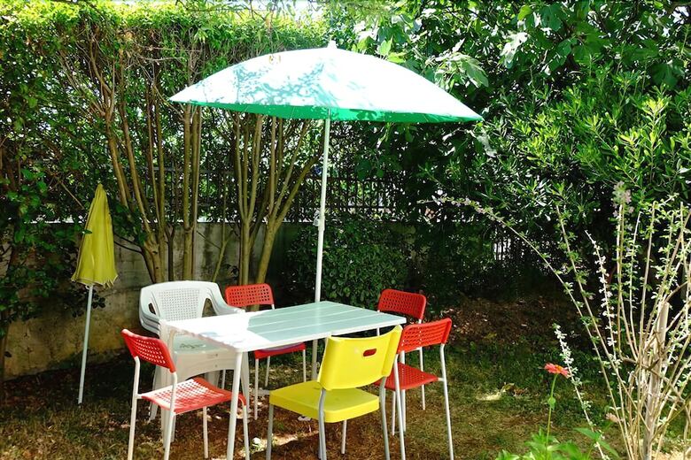 Hostal Green Hostel