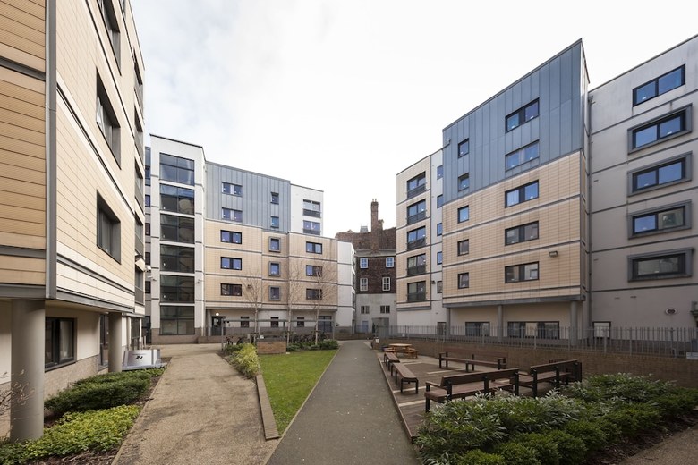 Hotel Albert Court (Campus Accommodation)