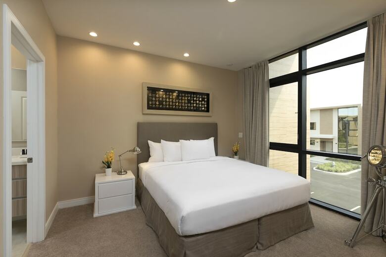 Hotel Magic Village Views Trademark Collection By Wyndham