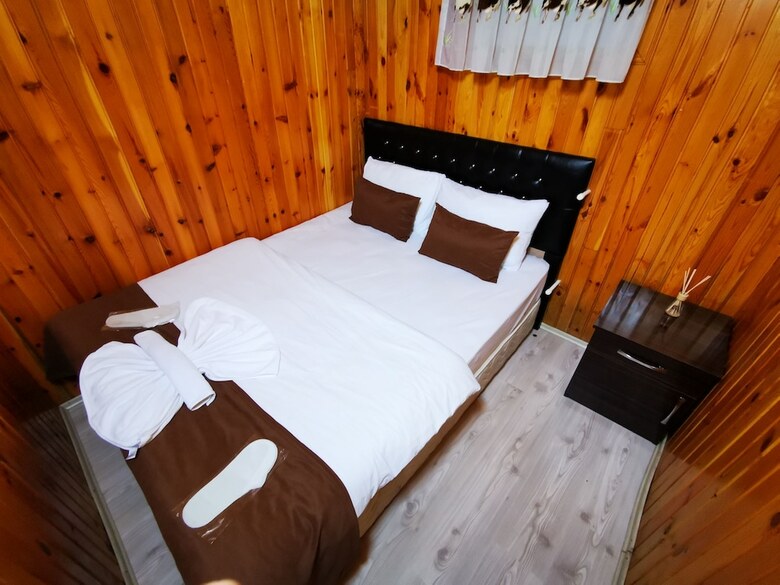 Huzur Otel