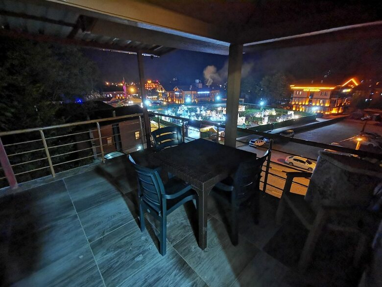 Huzur Otel