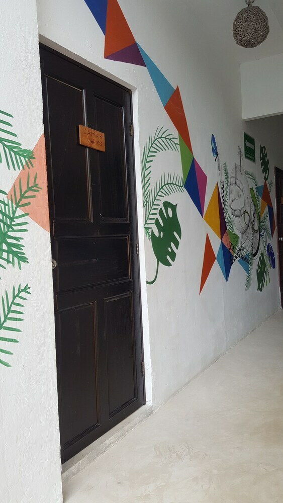 Jungle House Tulum Hotel & Hostal