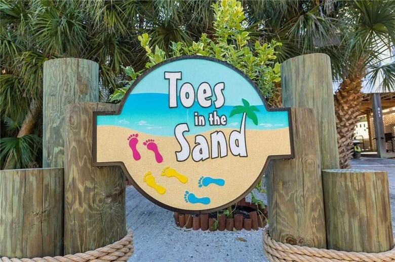 043 - Toes In The Sand