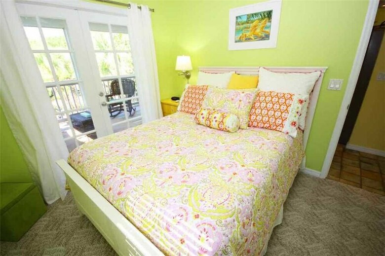 086-silverseas Cottage