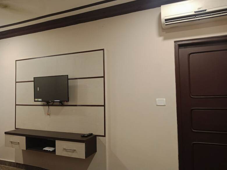 Hotel Kimaya Stay
