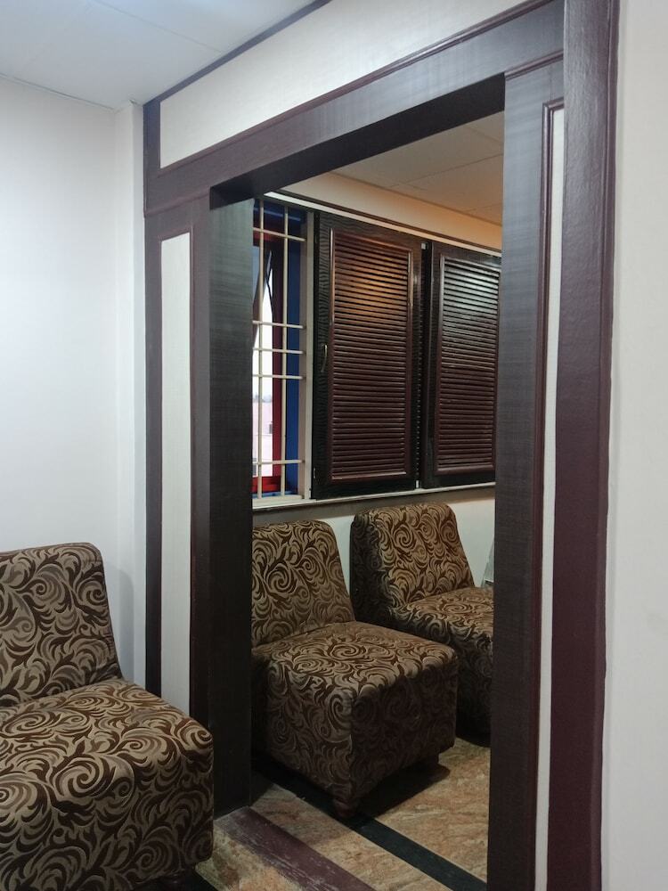 Hotel Kimaya Stay