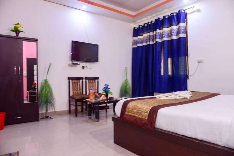Hotel Rudraksh Plaza