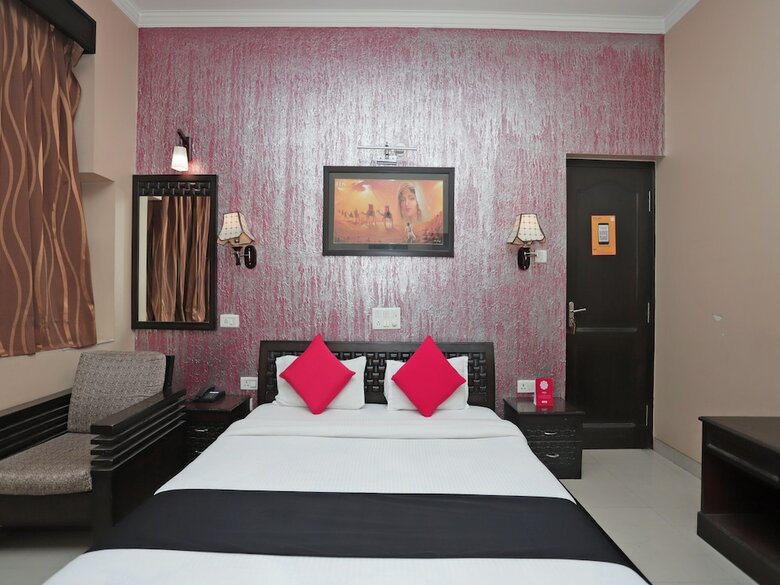 Hotel Rudraksh Plaza