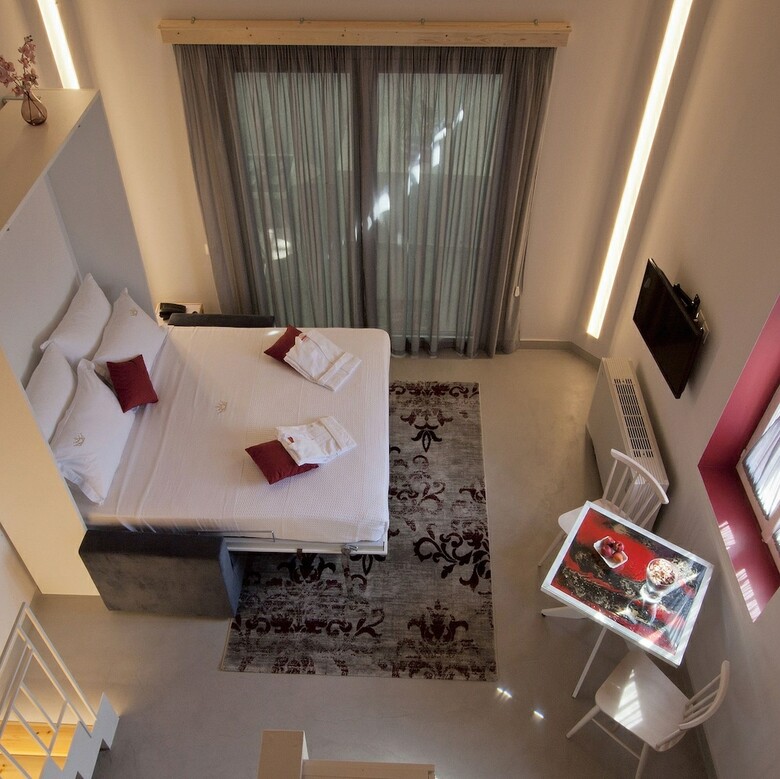 Aparthotel Dimi Luxurious Suites