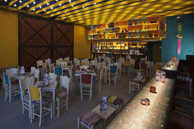 Aparthotel Dimi Luxurious Suites