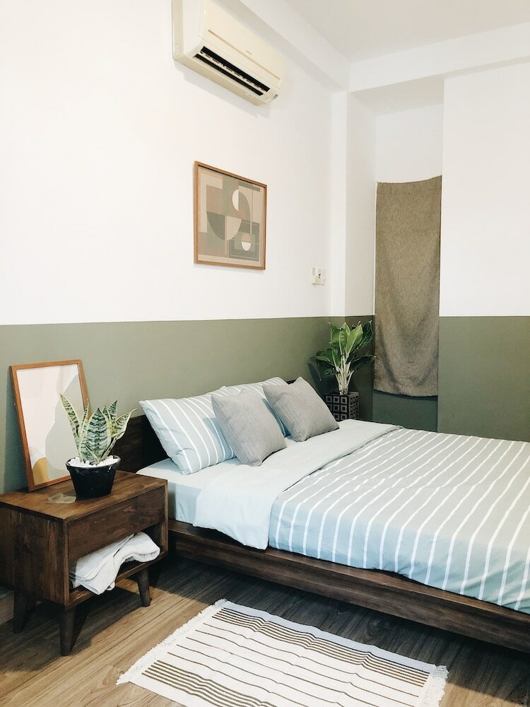 Hotel Hazel's House