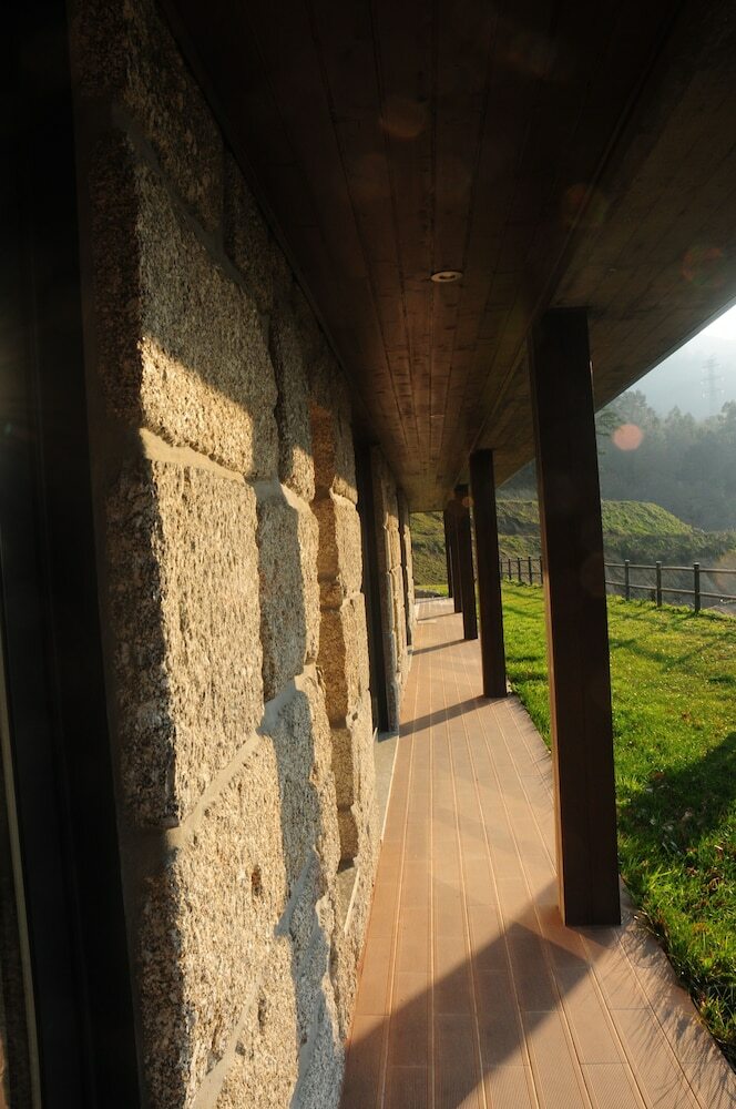 Hotel Dobau Village