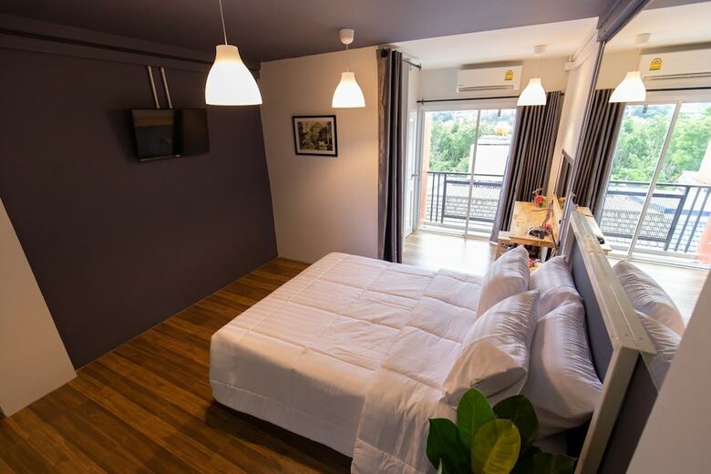 Hotel Mango 10 House